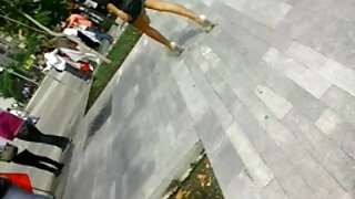 Natasha e Kimber exibindo quem é melhor no trio